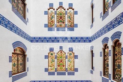 Купить квартиру в Барселона, Испания с 3 спальни, 184м², № 5859 - фото 13
