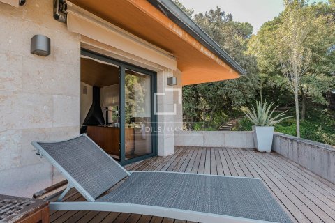 Villa de 7 dormitorios en venta en Barcelona, Cataluña, Spain № 6432 - foto 6