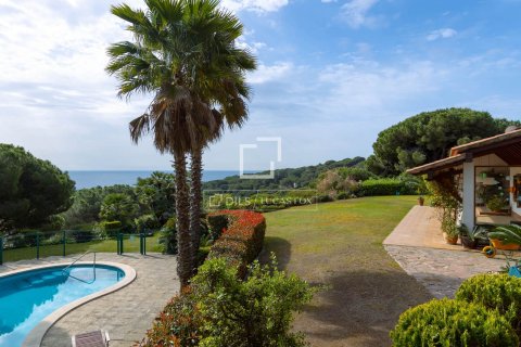 Villa de 6 dormitorios en venta en Cabrera de Mar, Barcelona, Cataluña, Spain № 3792 - foto 29