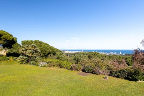 Villa de 6 dormitorios en venta en Cabrera de Mar, Barcelona, Cataluña, Spain № 3792 - foto 19
