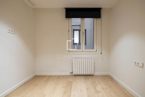 3 bedrooms apartment for sale in Barcelona, Catalonia, Spain № 3788 - photo 11
