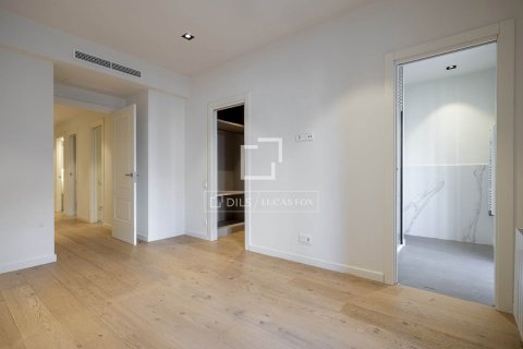3 bedrooms apartment for sale in Barcelona, Catalonia, Spain № 3788 - photo 21
