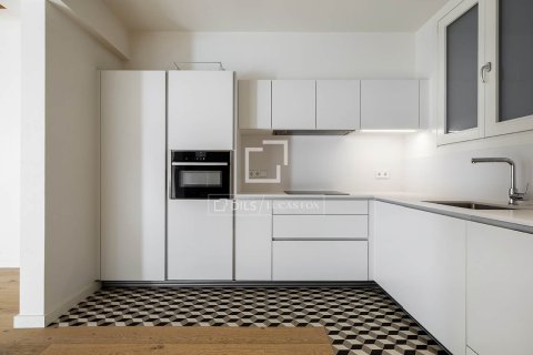 3 bedrooms apartment for sale in Barcelona, Catalonia, Spain № 3788 - photo 7