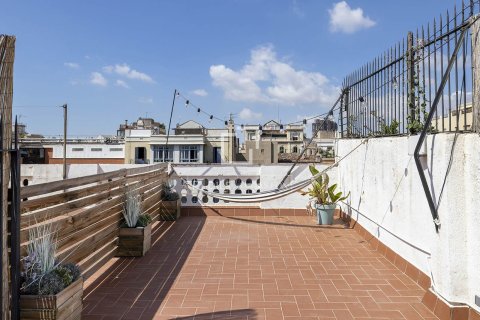 1 bedroom penthouse for sale in Barcelona, Catalonia, Spain № 3791 - photo 4