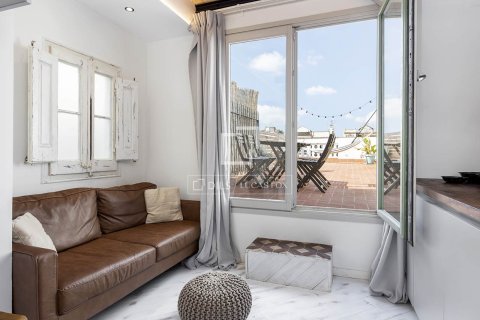 1 bedroom penthouse for sale in Barcelona, Catalonia, Spain № 3791 - photo 2