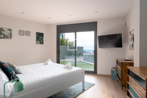 Купить виллу в Премия де Дальт, Испания с 5 спален, 375м², № 3793 - фото 23