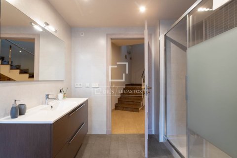 Купить виллу в Премия де Дальт, Испания с 5 спален, 375м², № 3793 - фото 29