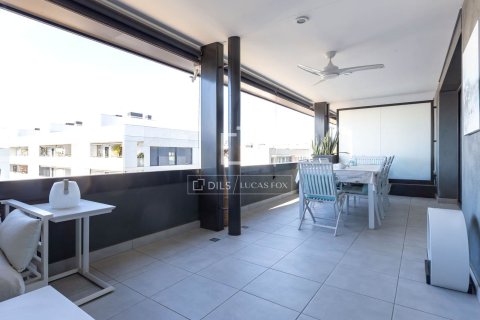 Apartamento de 4 dormitorios en venta en Sant Just Desvern, Barcelona, Cataluña, Spain № 3790 - foto 9