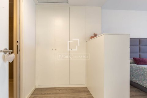 Apartamento de 4 dormitorios en venta en Sant Just Desvern, Barcelona, Cataluña, Spain № 3790 - foto 25