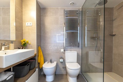 Apartamento de 4 dormitorios en venta en Sant Just Desvern, Barcelona, Cataluña, Spain № 3790 - foto 26