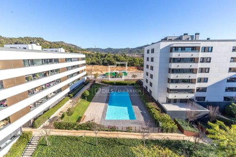 Apartamento de 4 dormitorios en venta en Sant Just Desvern, Barcelona, Cataluña, Spain № 3790