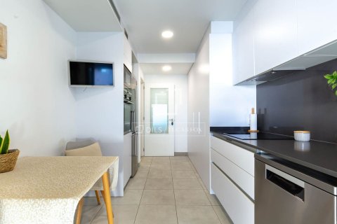 Apartamento de 4 dormitorios en venta en Sant Just Desvern, Barcelona, Cataluña, Spain № 3790 - foto 21