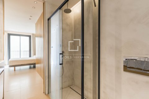 Apartamento de 2 dormitorios en venta en Barcelona, Cataluña, Spain № 8838 - foto 6