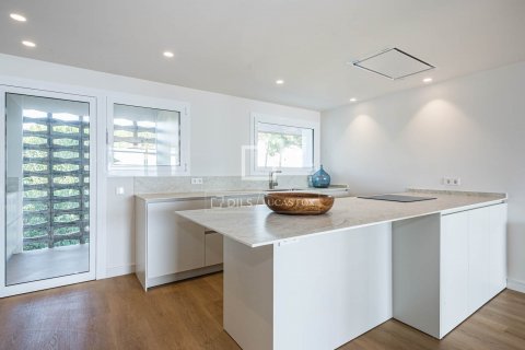 3 bedrooms apartment for sale in Gava, Barcelona, Catalonia, Spain № 8832 - photo 28
