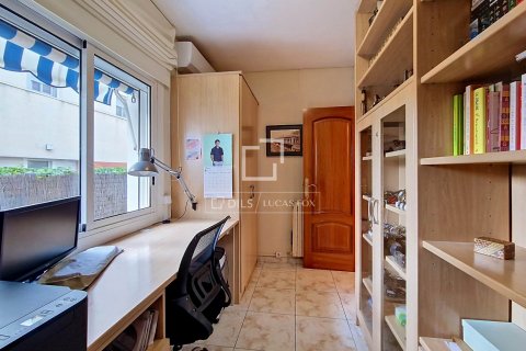 Купить виллу в Виланова-и-ла-Желтру, Испания с 5 спален, 289м², № 8837 - фото 9