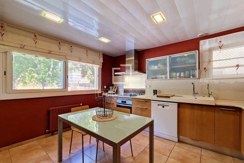 Купить виллу в Виланова-и-ла-Желтру, Испания с 5 спален, 289м², № 8837 - фото 6
