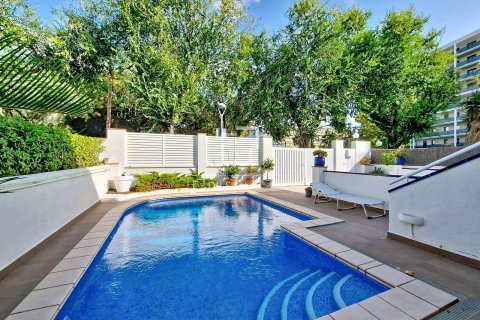 Купить виллу в Виланова-и-ла-Желтру, Испания с 5 спален, 289м², № 8837 - фото 24
