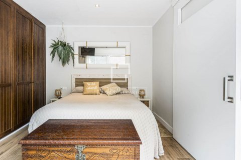 Villa de 3 dormitorios en venta en Castelldefels, Barcelona, Cataluña, Spain № 8833 - foto 13