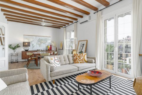 Ático de 4 dormitorios en venta en Barcelona, Cataluña, Spain № 8834