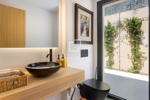 Villa de 3 dormitorios en venta en Sant Vicenc De Montalt, Barcelona, Cataluña, Spain № 8835 - foto 7