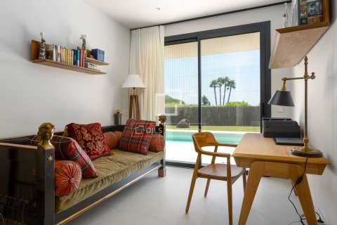 Villa de 3 dormitorios en venta en Sant Vicenc De Montalt, Barcelona, Cataluña, Spain № 8835 - foto 6