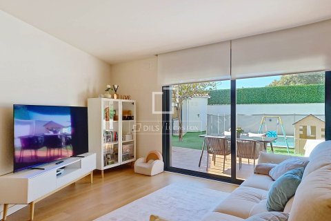 4 bedrooms villa for sale in Vilanova i la Geltru, Barcelona, Catalonia, Spain № 6405 - photo 8