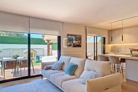 4 bedrooms villa for sale in Vilanova i la Geltru, Barcelona, Catalonia, Spain № 6405 - photo 9