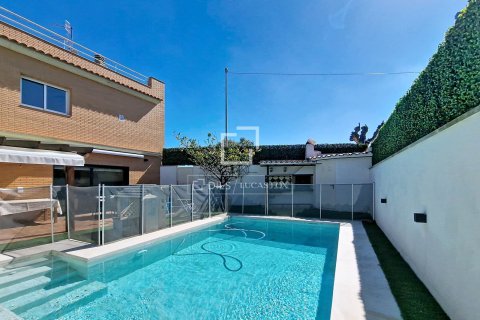 4 bedrooms villa for sale in Vilanova i la Geltru, Barcelona, Catalonia, Spain № 6405 - photo 20