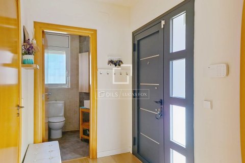 4 bedrooms villa for sale in Vilanova i la Geltru, Barcelona, Catalonia, Spain № 6405 - photo 4