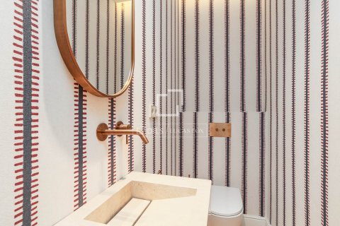 Apartamento de 4 dormitorios en venta en Barcelona, Cataluña, Spain № 6409 - foto 18