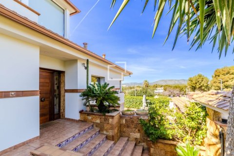 Villa de 5 dormitorios en venta en Sitges, Barcelona, Cataluña, Spain № 6406 - foto 6