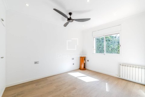 Villa de 5 dormitorios en venta en Sitges, Barcelona, Cataluña, Spain № 6406 - foto 16