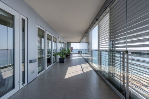 4 bedrooms apartment for sale in Barcelona, Catalonia, Spain № 4606 - photo 5