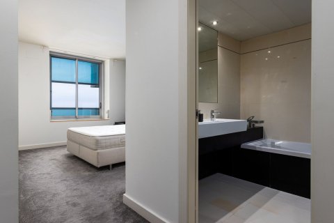 Купить квартиру в Барселона, Испания с 5 комнат, 246м², № 4603 - фото 23