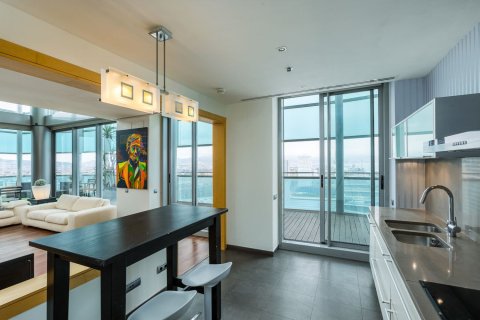 Купить квартиру в Барселона, Испания с 5 комнат, 246м², № 4603 - фото 12