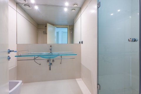 Купить квартиру в Барселона, Испания с 5 комнат, 246м², № 4603 - фото 19