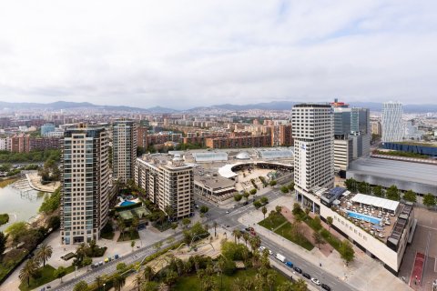 Купить квартиру в Барселона, Испания с 5 комнат, 246м², № 4603 - фото 25