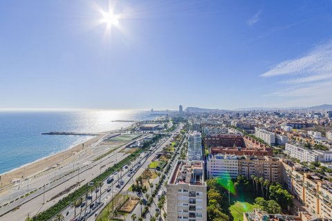 Apartamento de 3 dormitorios en venta en Barcelona, Cataluña, Spain № 4605 - foto 2