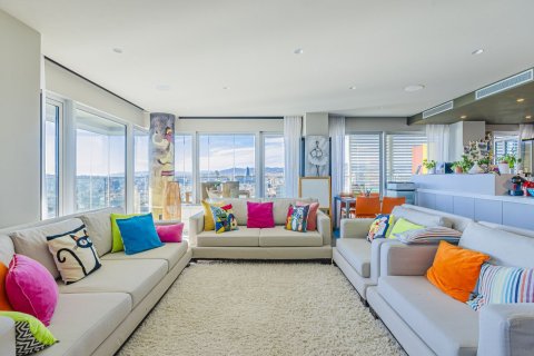 Apartamento de 3 dormitorios en venta en Barcelona, Cataluña, Spain № 4605 - foto 11