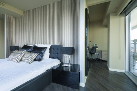 Apartamento de 3 dormitorios en venta en Barcelona, Cataluña, Spain № 4607 - foto 20