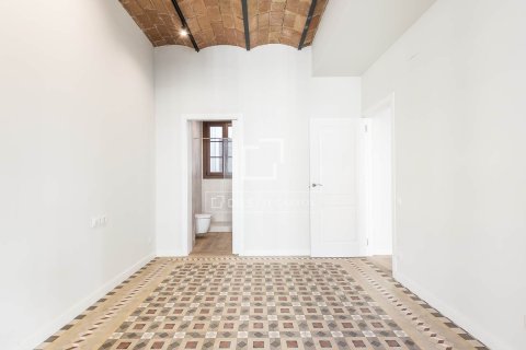 3 bedrooms apartment for sale in Barcelona, Catalonia, Spain № 7176 - photo 16