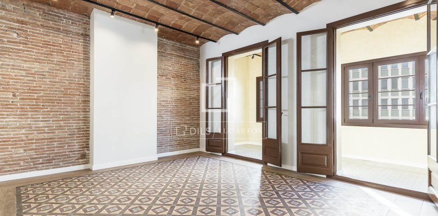 3 bedrooms apartment for sale in Barcelona, Catalonia, Spain № 7176
