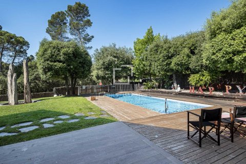 Купить виллу в Сан-Кугат-дель-Вальес, Испания с 5 спален, 430м², № 7175 - фото 24
