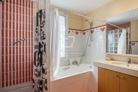 Купить виллу в Сан-Кугат-дель-Вальес, Испания с 5 спален, 430м², № 7175 - фото 3