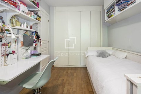 Купить квартиру в Сан-Кугат-дель-Вальес, Испания с 4 спальни, 120м², № 7174 - фото 13