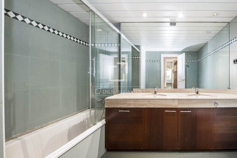 Купить квартиру в Сан-Кугат-дель-Вальес, Испания с 4 спальни, 120м², № 7174 - фото 10