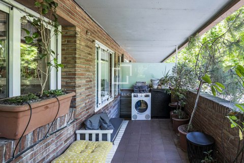 Купить квартиру в Сан-Кугат-дель-Вальес, Испания с 4 спальни, 120м², № 7174 - фото 4