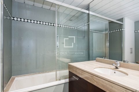Купить квартиру в Сан-Кугат-дель-Вальес, Испания с 4 спальни, 120м², № 7174 - фото 11