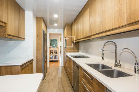 Купить квартиру в Сан-Кугат-дель-Вальес, Испания с 4 спальни, 120м², № 7174 - фото 26