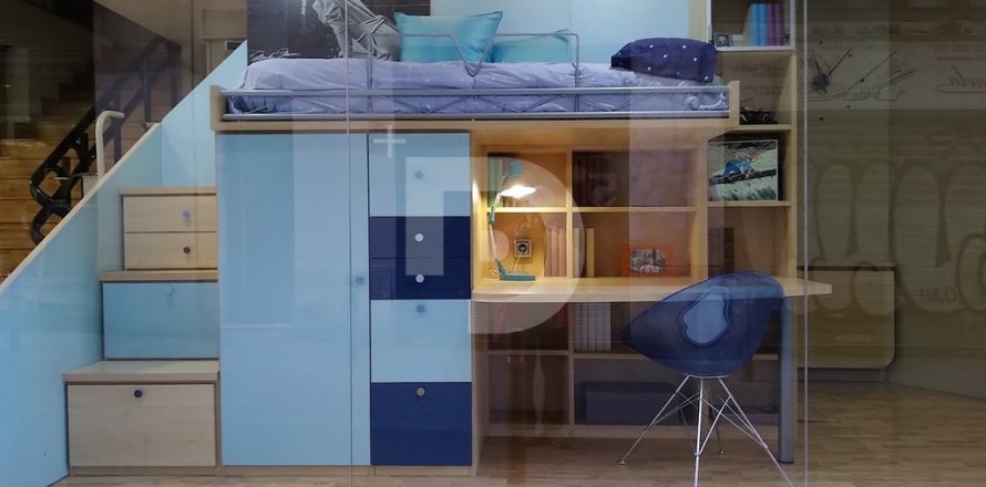 Estudio en venta en Gràcia, Barcelona, Cataluña, Spain № 5175